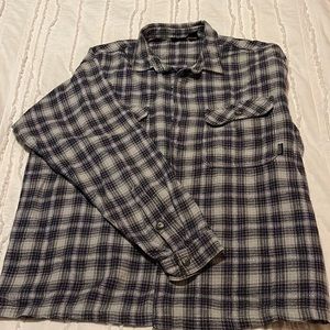 Mens Patagonia plaid shirt.